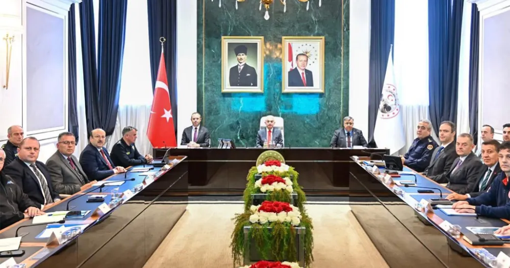 Başkanımız Derya Bulut, Valimiz Sayın Uğur Turan’ın başkanlığında düzenlenen “Kış Tedbirleri Toplantısı”na katıldı