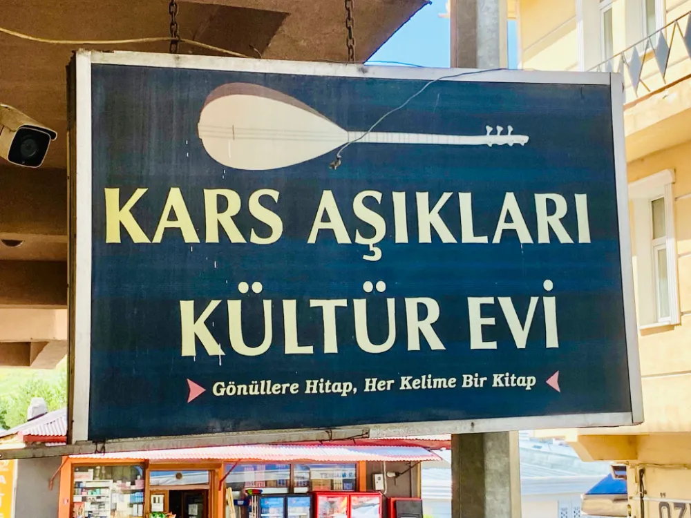 Kars Aşıkları Kültür Evi’nden Geleneksel Sazın ve Sözün Sesi